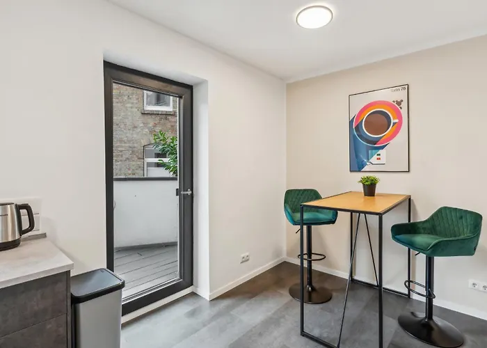 Maremar - Design Im Zentrum - 2 Schlafzimmer - Luxus Boxspringbetten - Kueche - Arbeitsplaetze & Highspeed Wlan - Balkon Appartamento *