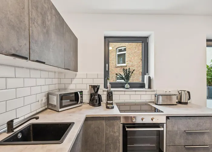 Maremar - Design Im Zentrum - 2 Schlafzimmer - Luxus Boxspringbetten - Kueche - Arbeitsplaetze & Highspeed Wlan - Balkon Braunschweig